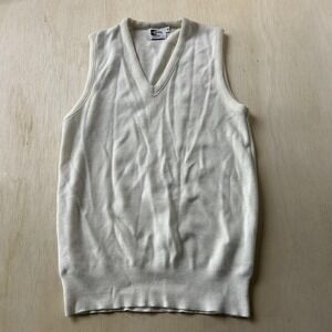 Vintage K-Brand Sweater Vest Mens Medium White Tight Knit V Neck Lightweight USA